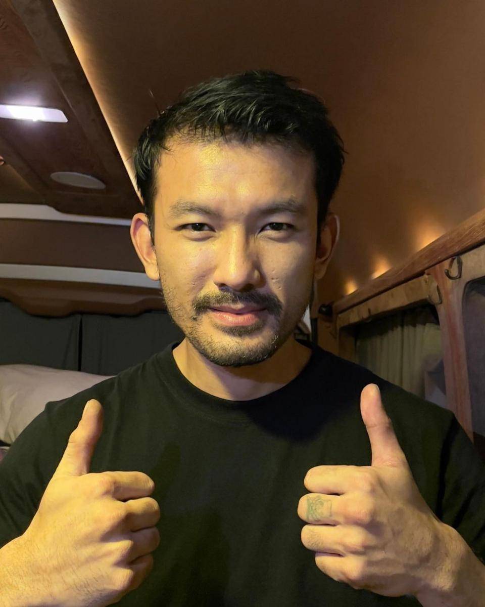 Rio Dewanto (Instagram.com/riodewanto/)