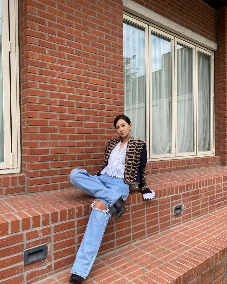 Yuri SNSD (instagram.com/yulyulk)