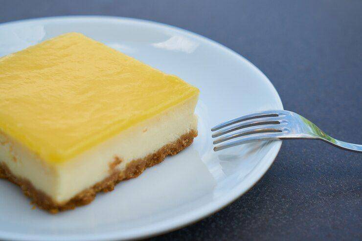 ilustrasi yuzu cheesecake (freepik.com/freestockcenter)
