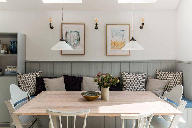 Ilustrasi ruang makan ala restoran (pinterest.com/House Beautiful)