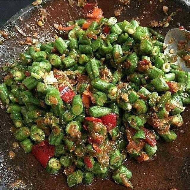 potret mencampur kacang(instagram.com/resepmasakanrumah)