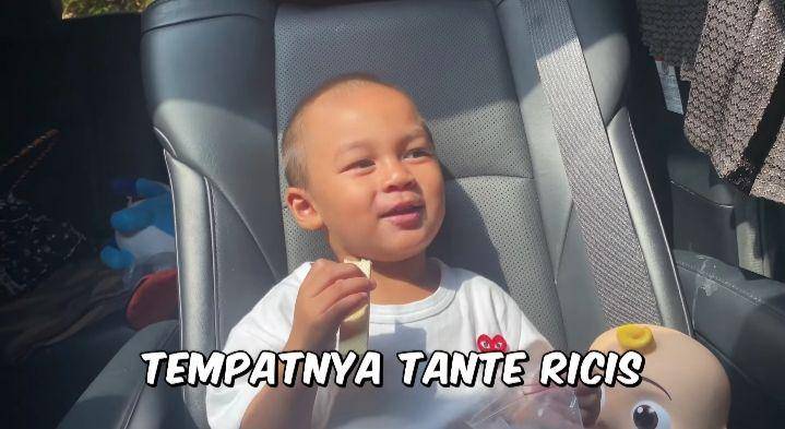 potret Kiano ketemu Lucinta Luna (youtube.com/Baim Paula)