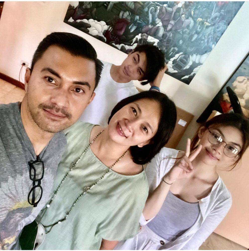 potret keluarga Dian Nitami (instagram.com/bu_deedee)
