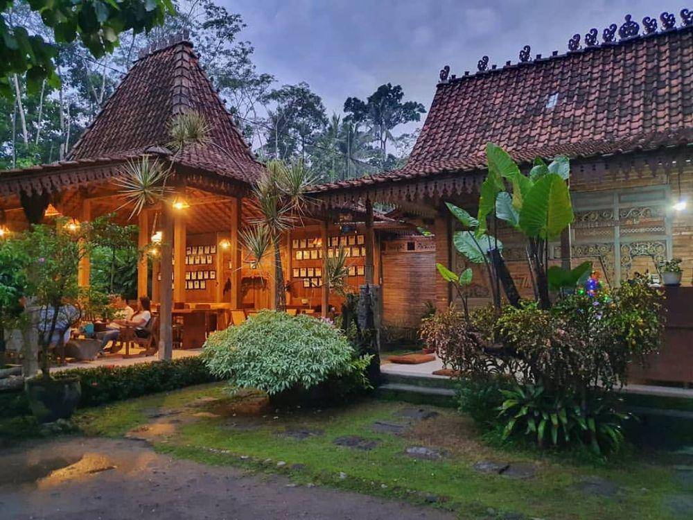 The Omah Borobudur (instagram.com/theomahborobudur)