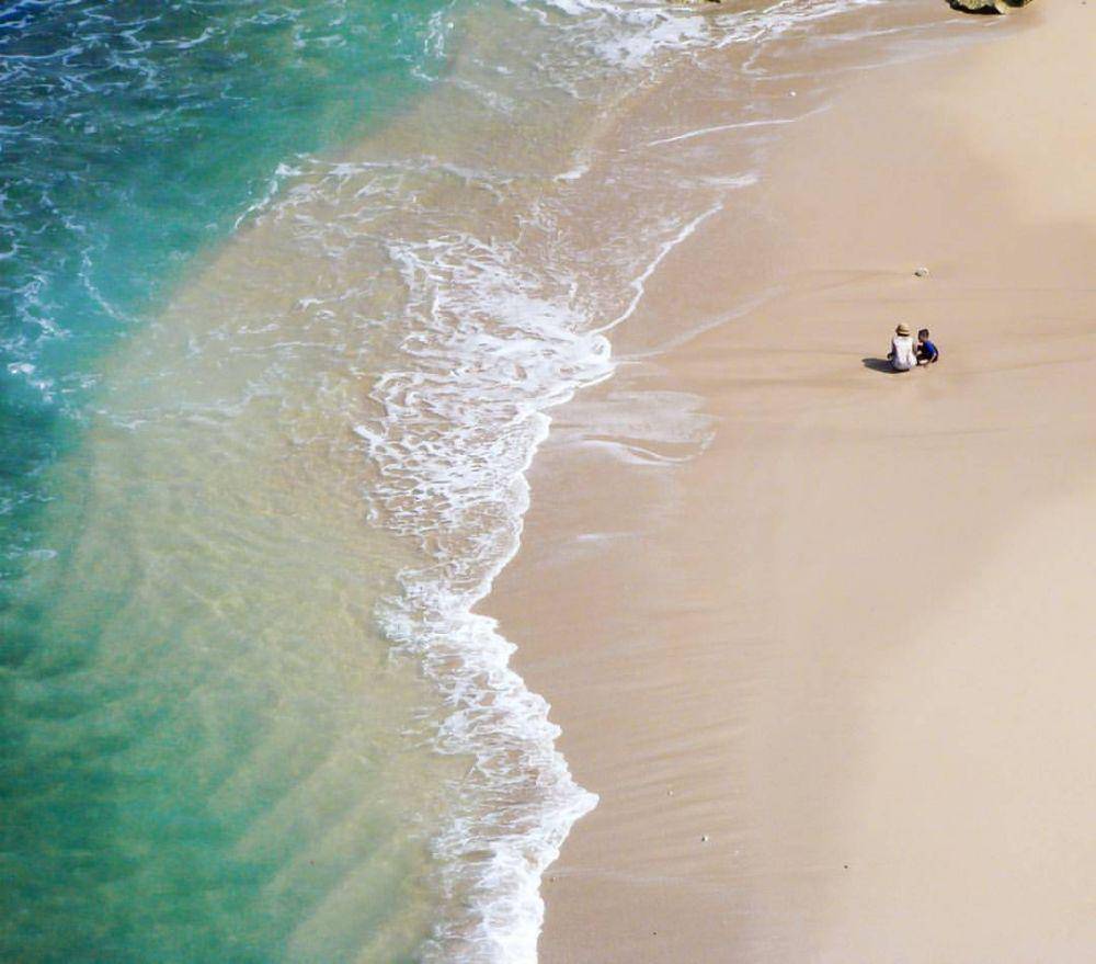 Pantai Ngrumput (instagram.com/arie.sm)