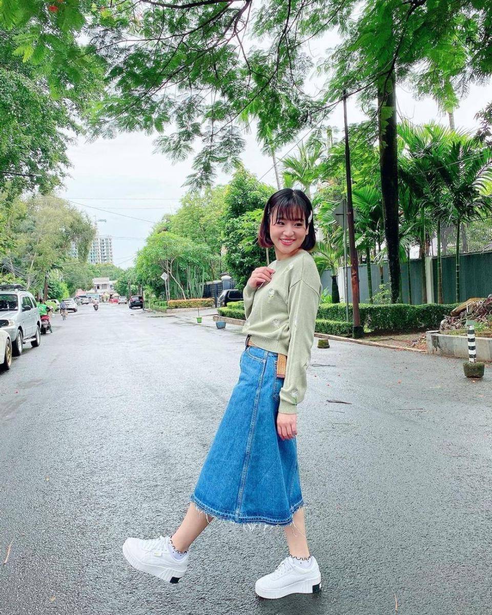 OOTD cute ala Haruka Nakagawa (instagram.com/haruuuu_chan)