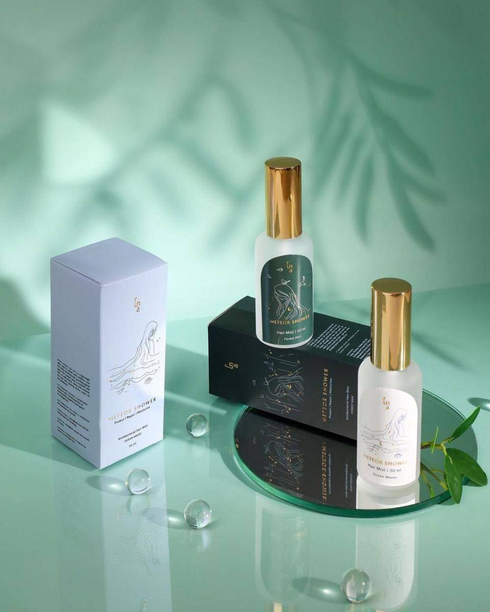 RUNA Meteor Shower Antibacterial Hair Mist  (instagram.com/madebyruna)