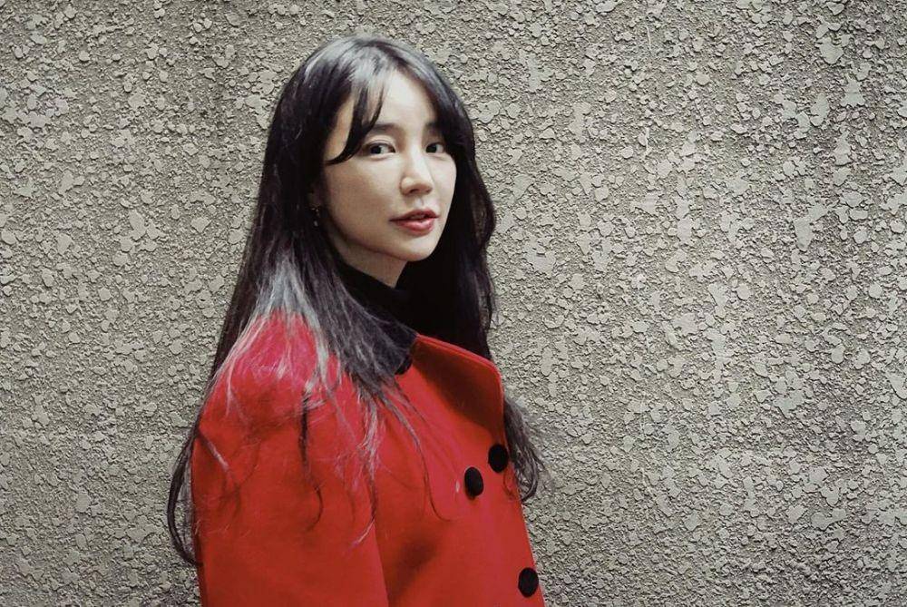 Yoon Eun Hye (instagram.com/y1003_grace)