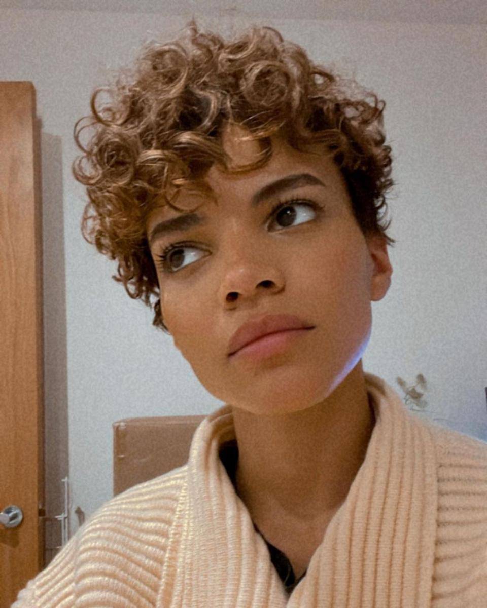 Leslie Grace (instagram.com/lesliegrace)