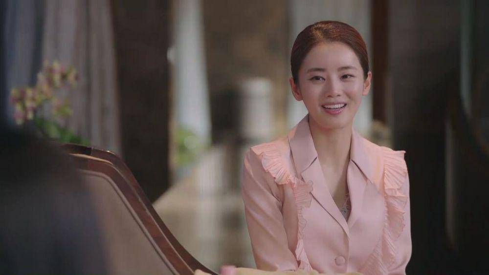Lee Ga Ryeong berperan sebagai Boo Hye Ryung di drama Love (ft. Marriage and Divorce) (instagram.com/tvchosun_drama)