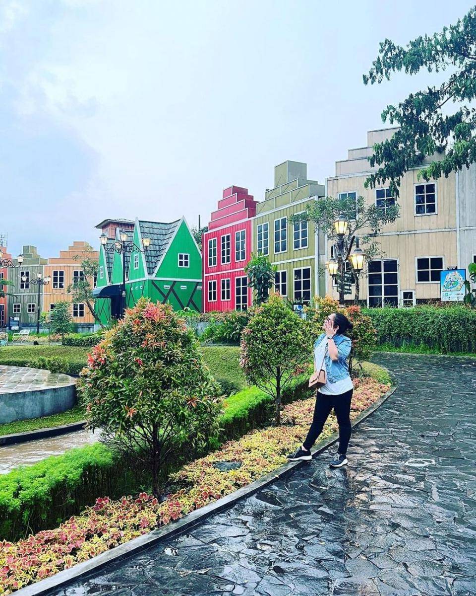 Devoyage Bogor (instagram.com/aritasafitri01)