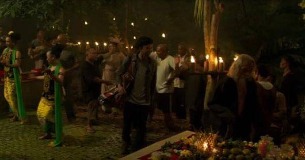 Pesta hajatan misterius ( Dok. MD Pictures / KKN di Desa Penari )