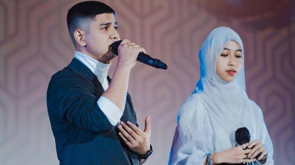 Syakir Daulay dan Adiba Khanza pada gala premiere Cinta Subuh (instagram.com/syakirdaulay)