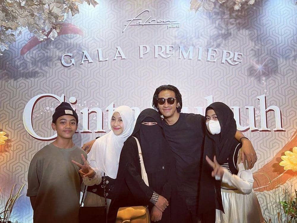 Ummi Pipik hadiri gala premiere Cinta Subuh (instagram.com/_ummi_pipik_)