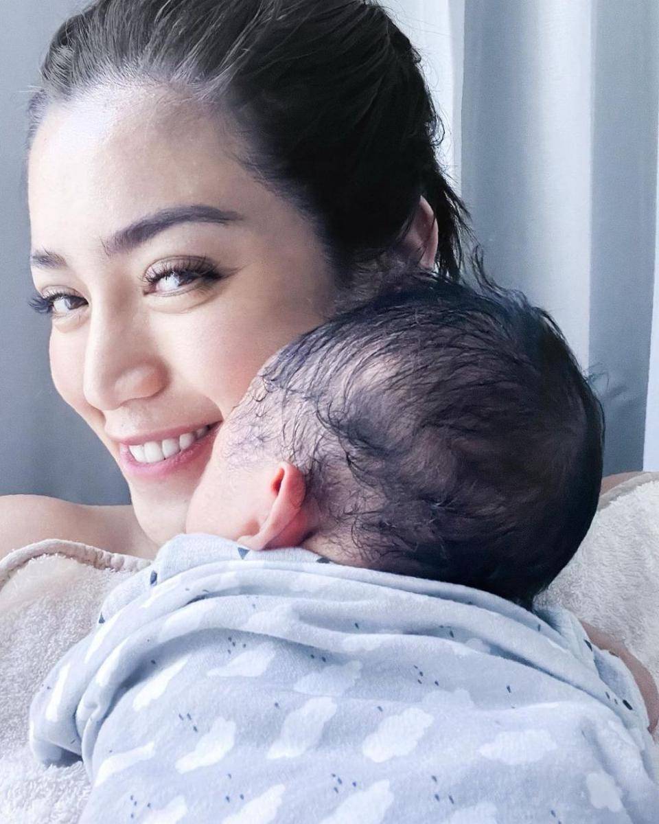 Jessica Iskandar momong anak. (instagram.com/inijedar)