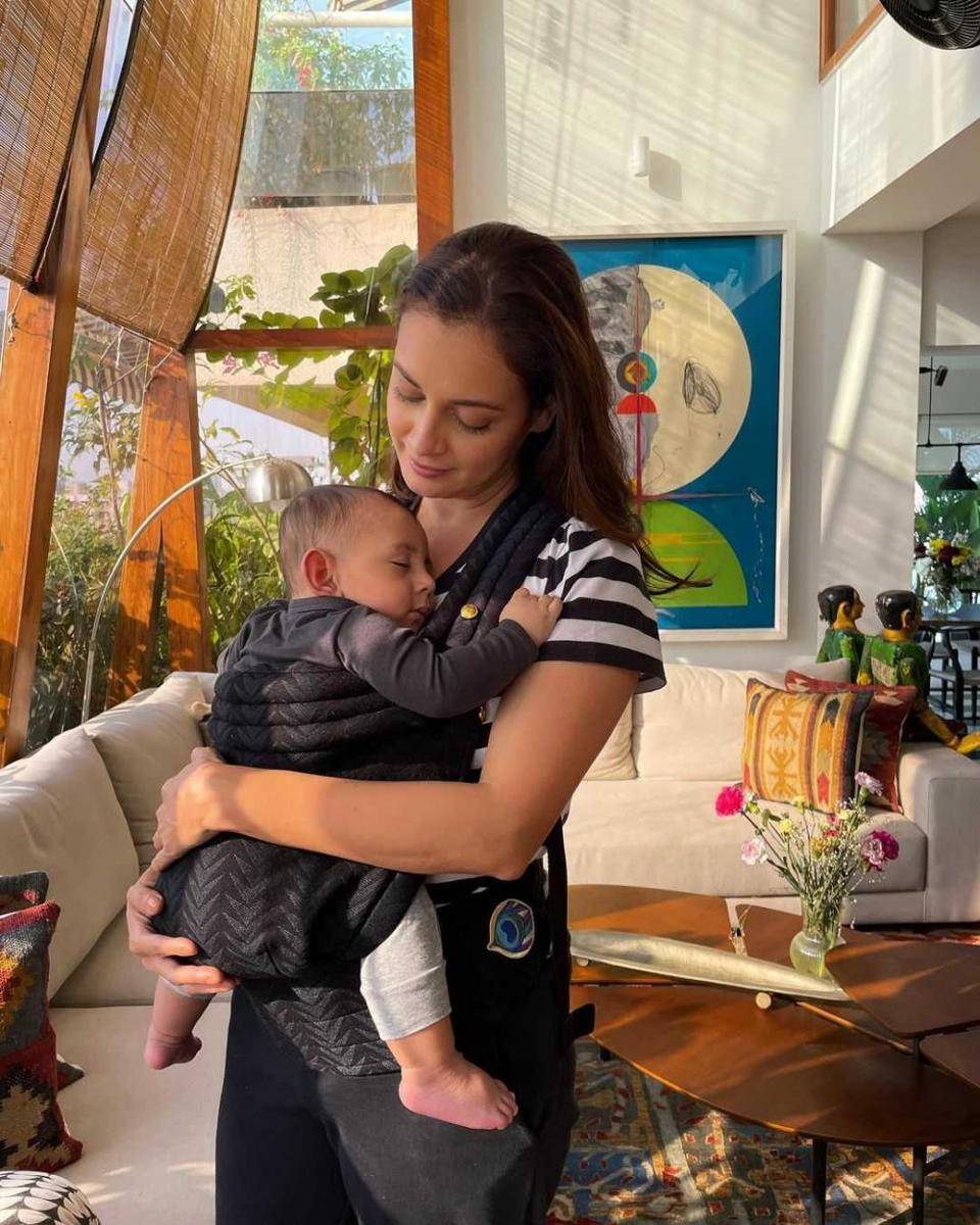 Dia Mirza dan putranya (instagram.com/diamirzaofficial)