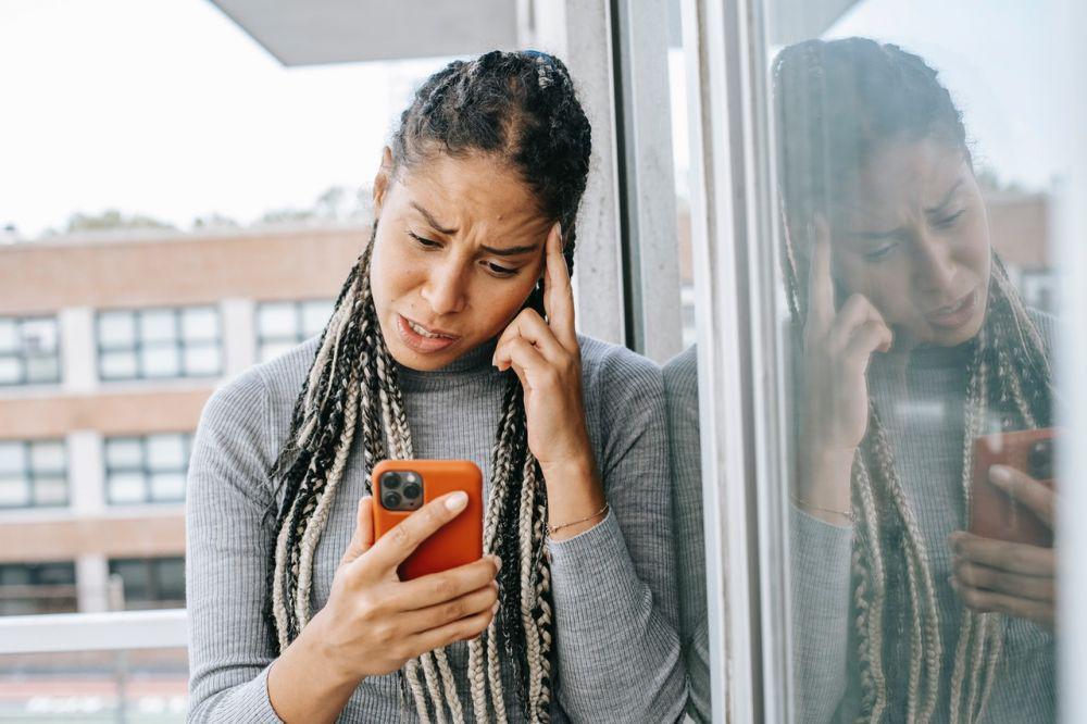 5 Hal yang Akan Terjadi saat Kamu Mempertahankan Perilaku FOMO