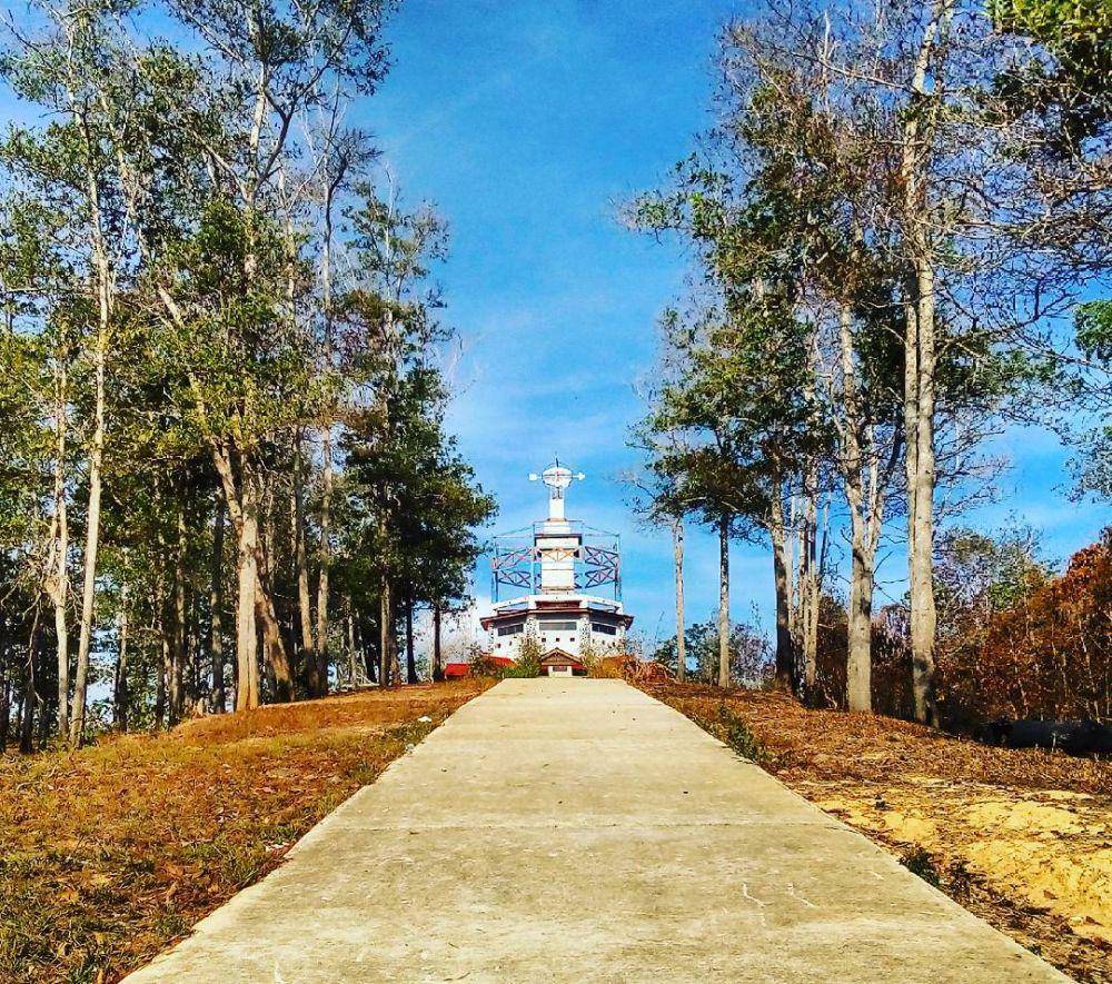 potret Tugu Khatulistiwa Santan Ulu (instagram.com/noornaldo)