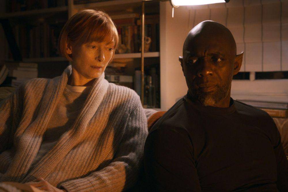 Idris Elba dan Tilda Swinton dalam film Three Thousand Years of Longing (dok. Metro-Goldwyn-Mayer/Three Thousand Years of Longing)
