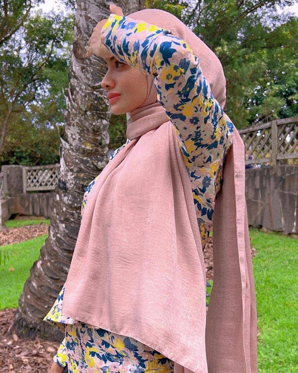 Ilustrasi bahan hijab (instagram.com/abayaandsneakers)
