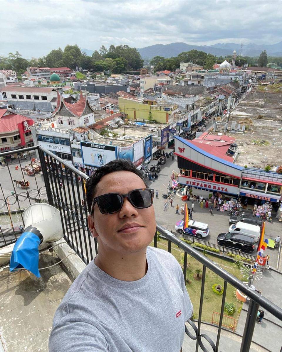 Arief Muhammad jadi Duta Nasi Padang (instagram.com/ariefmuhammad)