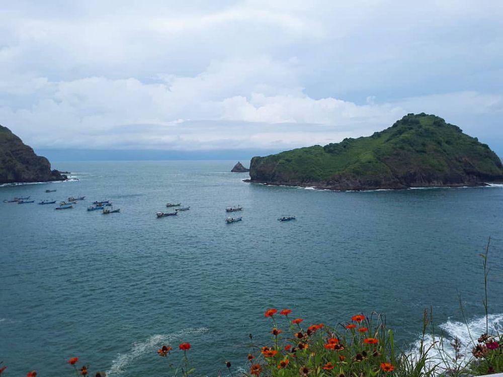 potret Pantai Payangan (instagram.com/Photoexplorerid)