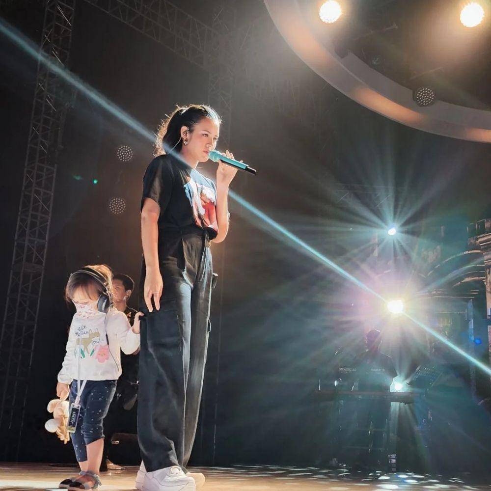 Raisa dan Zalina (instagram.com/raisa6690)