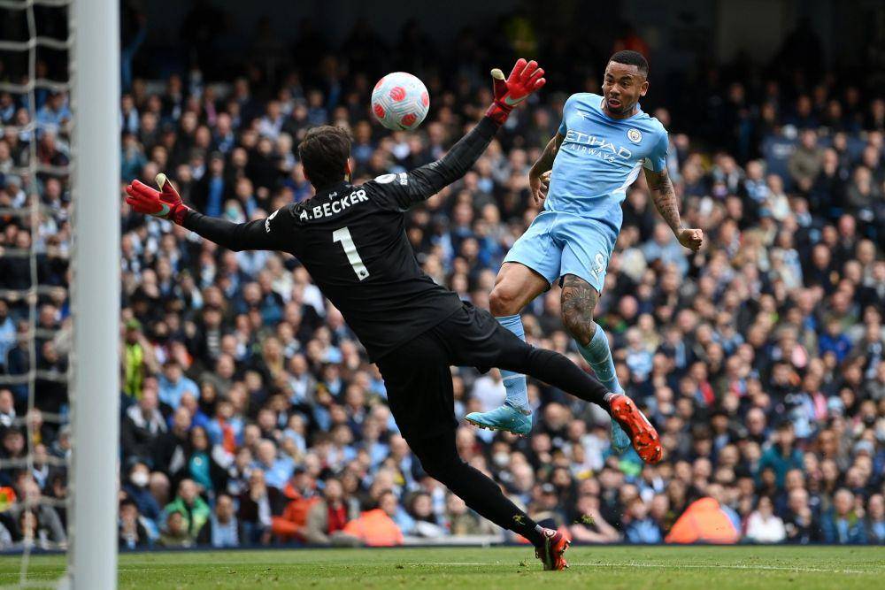 Gabriel Jesus berhasil membobol gawang Alisson ketika Manchester City imbang 2-2 melawan Liverpool pada 10 April 2022. (twitter.com/premierleague)