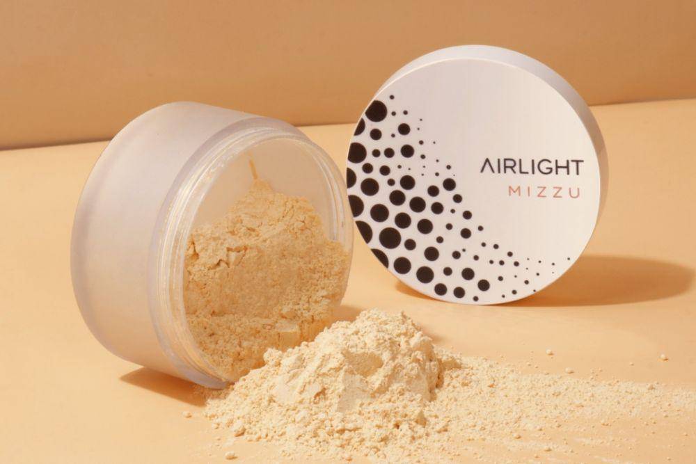 Mizzu Airlight Loose Powder (instagram.com/mizzucosmetics)