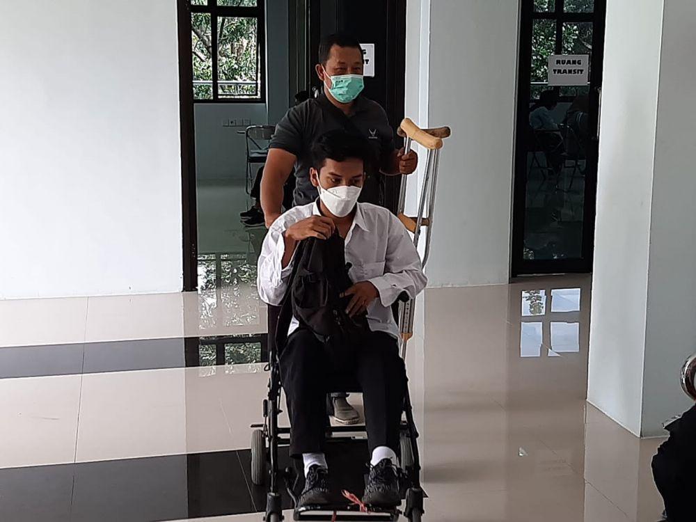 Perjuangan Dedy, Belum Sembuh dari Kecelakaan Tetap Hadir SBMPTN