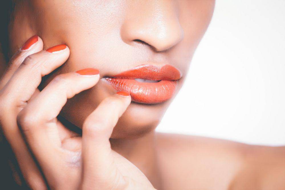 ilustrasi bibir (Pexels.com/ Oleg Magni)