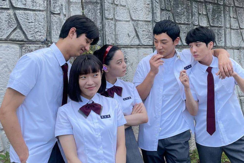 pemeran remaja di drama Our Blues (instagram.com/rlawodnjs_)