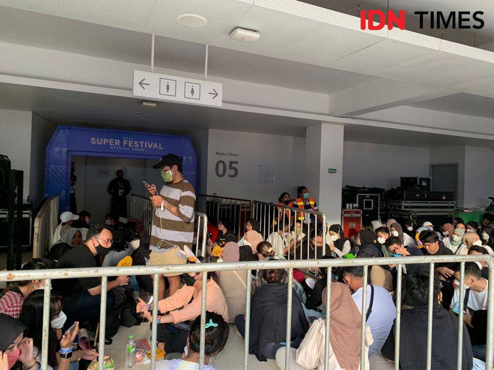 suasana penampilan Red Velvet di Jakarta (IDN Times/Rafifa Shabira)