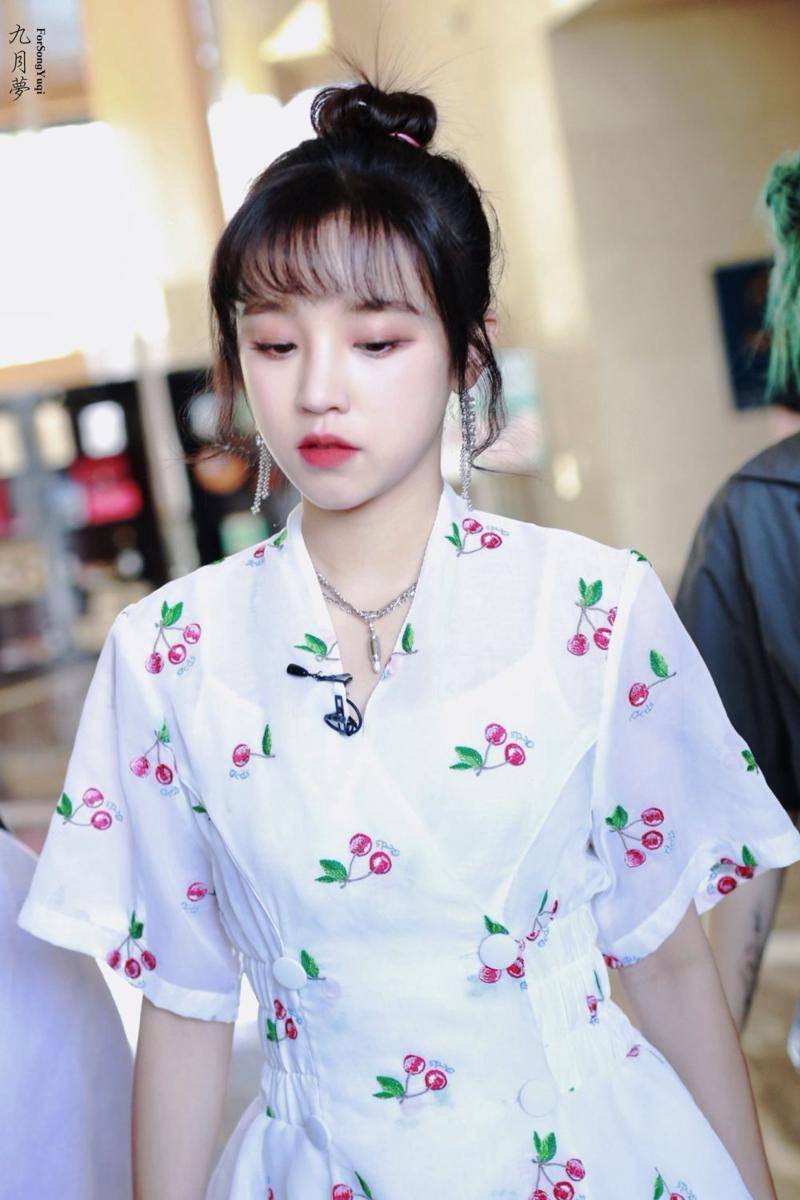 hair styling Yuqi (G)I-DLE (twitter.com/septdream990923)