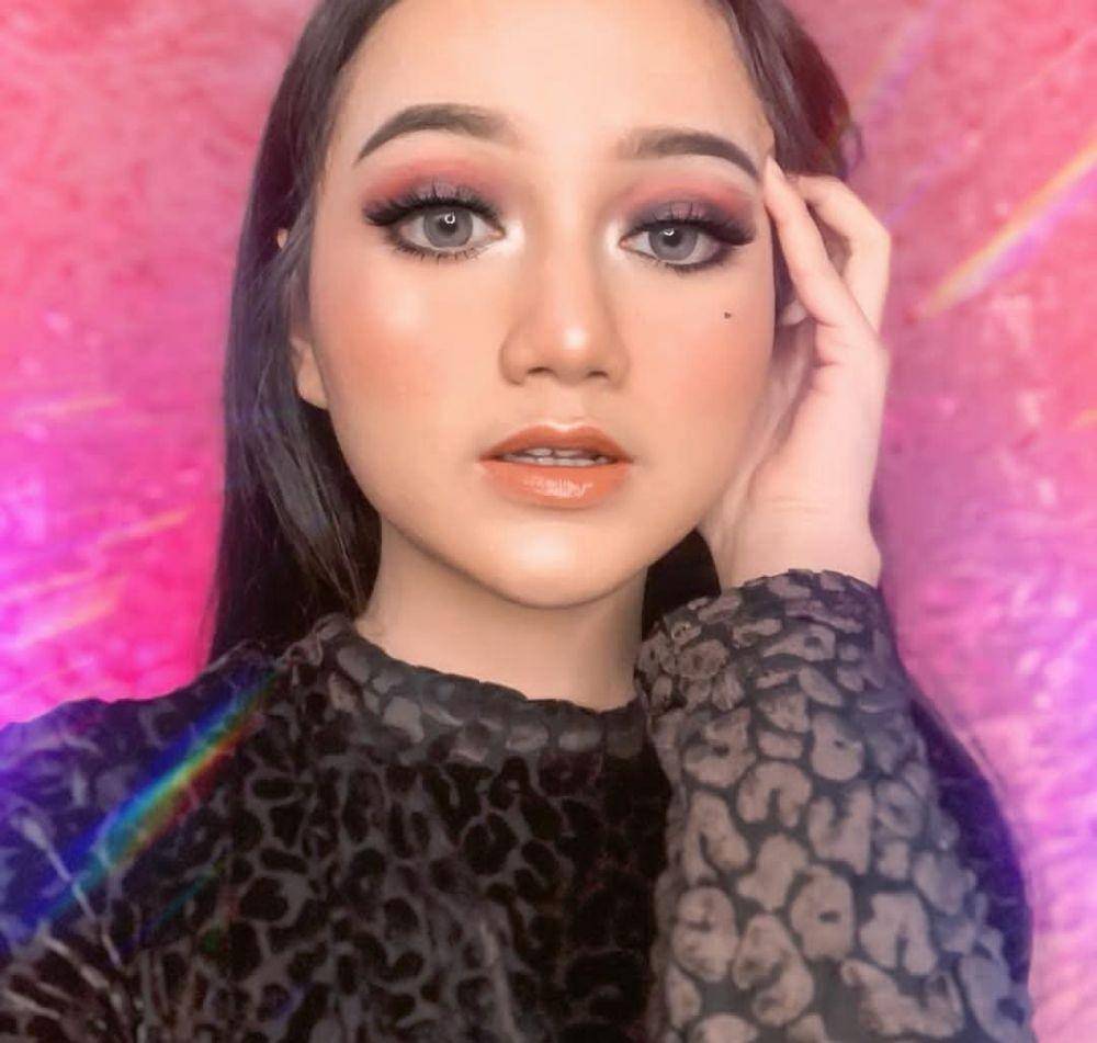 Makeup kondangan Nanda Arsyinta (instagram.com/nandaarsynt)