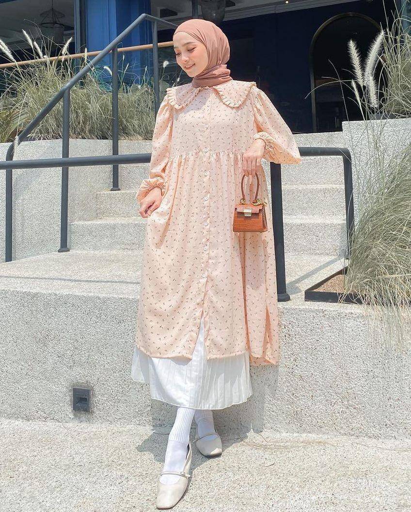 style hijab cottagecore (instagram.com/liza.rosalita)