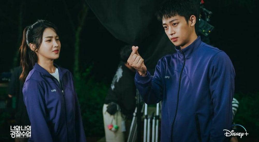 Chun Young Min dan Lee Sin Young di drama Rookie Cops (instagram.com/disneypluskr)