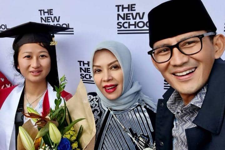 10 Potret Wisuda Amyra Anak Sandiaga Uno, Raih Predikat Cum Laude!