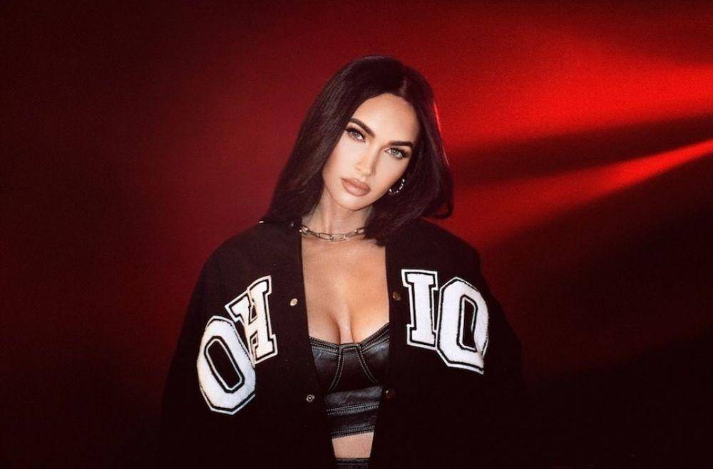Megan Fox (instagram.com/meganfox)