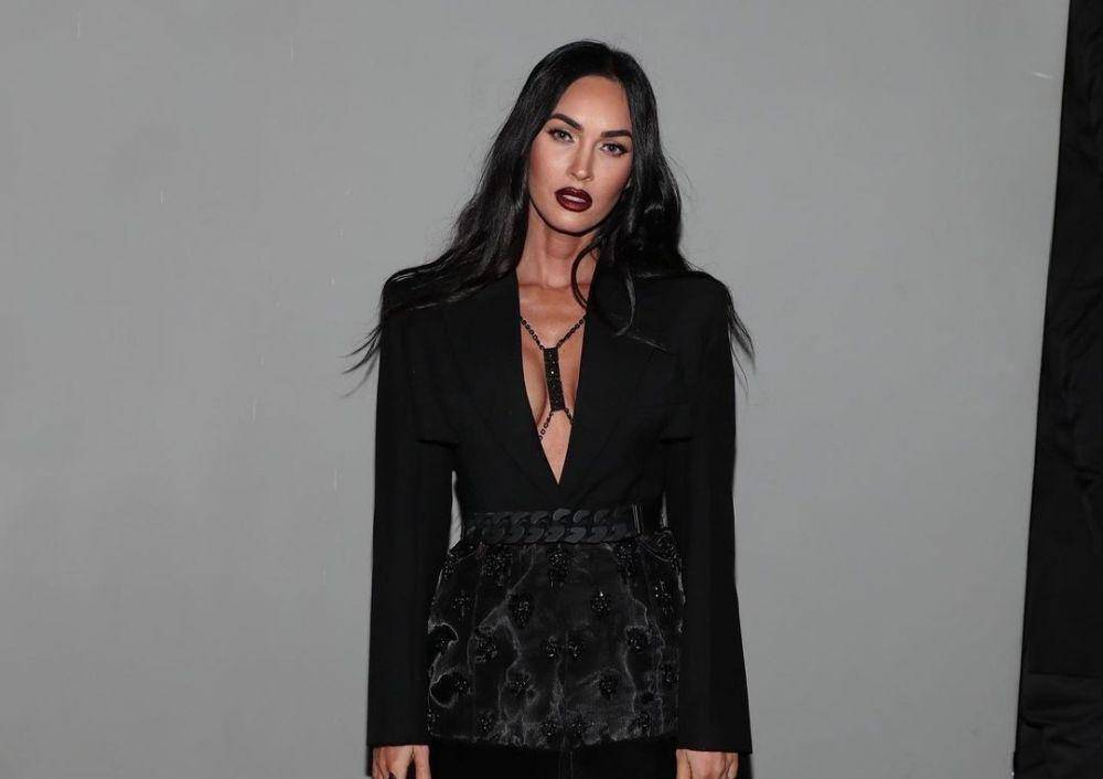 Megan Fox (instagram.com/meganfox)