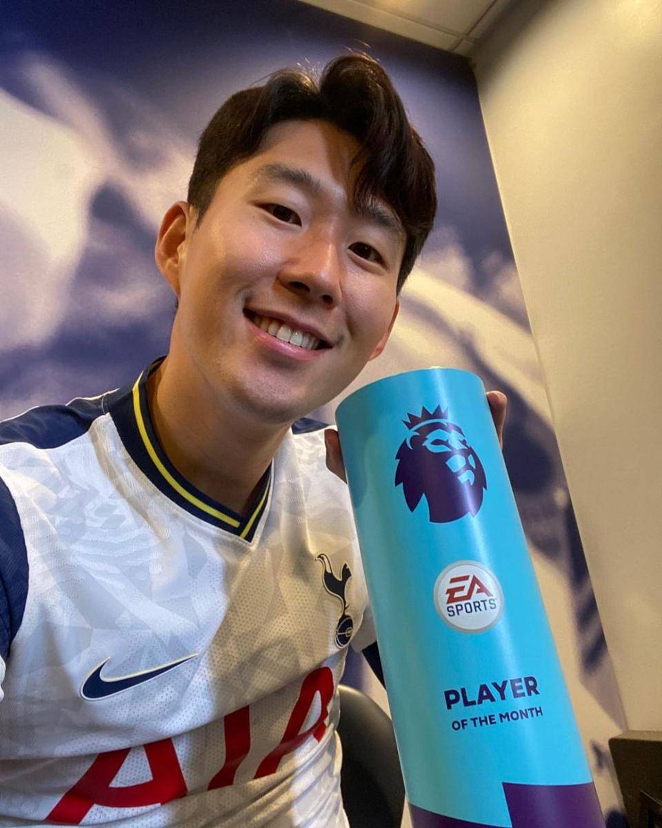 Son Heung Min menjadi Premier League Player of the Month bulan Oktober 2020. (instagram.com/hm_son7)