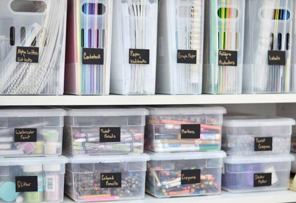 ilustrasi penyimpanan art supplies (intentionaledit.com)