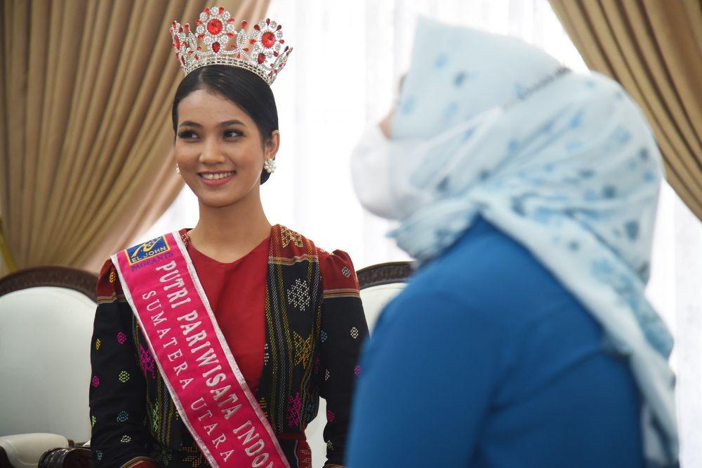 Nawal Titip Pesan Ini pada Grand Finalis 
Putri Pariwisata Sumut