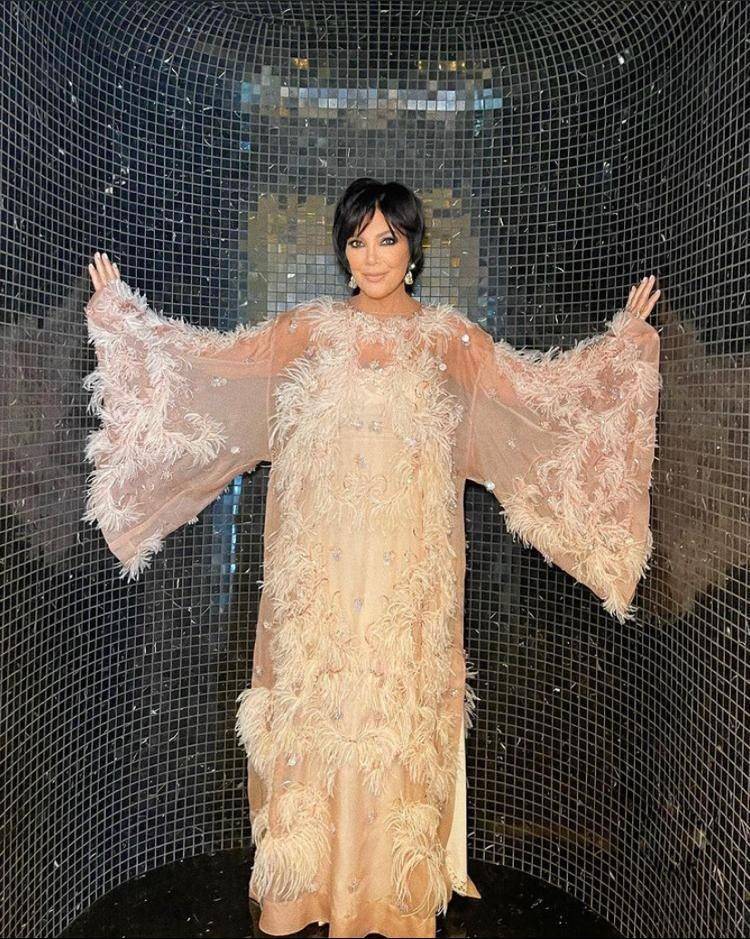 Kris Jenner (instagram.com/krisjenner/)