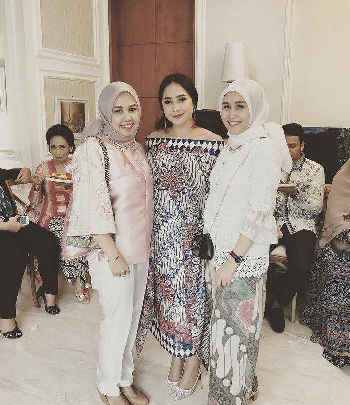 Nagita Slavina dan Mimi Bayuh (Instagram.com/mimibayuh)