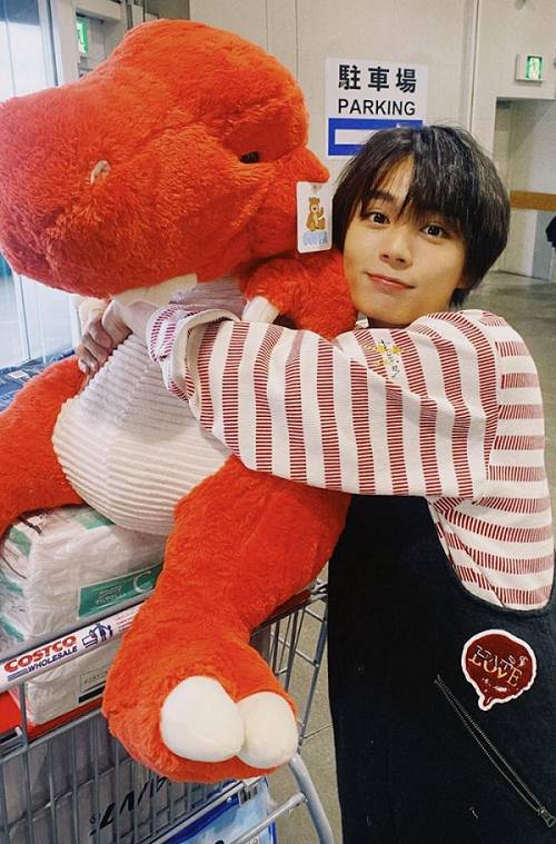 Ryusei Onishi (instagram.com/naniwadanshi728official)