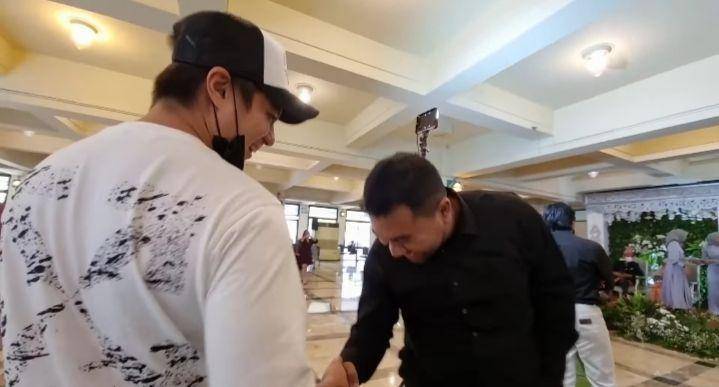 potret Baim Wong dan Kiano ngasal ke nikahan orang (youtube.com/Baim Paula)