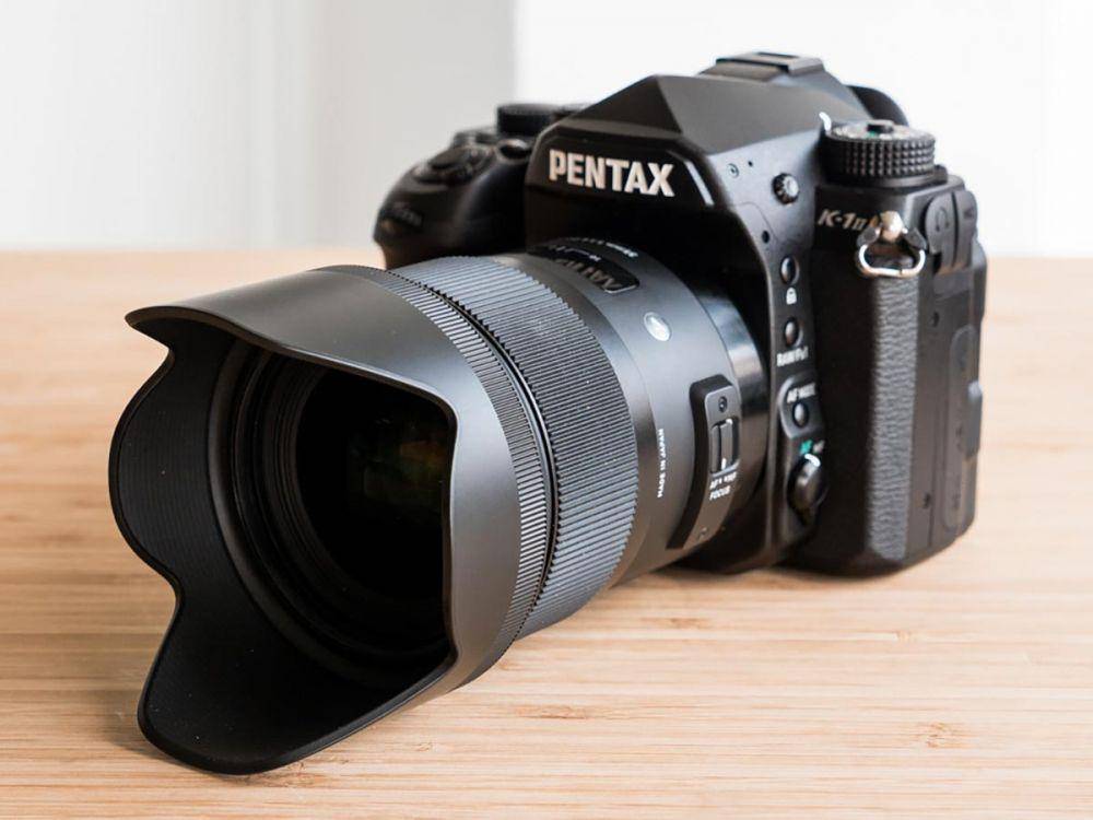 potret Pentax K-1 Mark II (photolari.com)