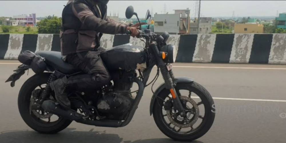 Royal Enfield Hunter 350 dari samping (Gaadiwaadi)