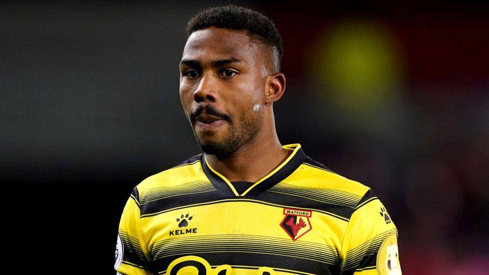 potret Emmanuel Dennis (skysports.com)
